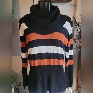 Ilanco Knit Turtleneck Sweater in Orange, Black and White Size M